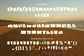 Sunblock Display Bold font