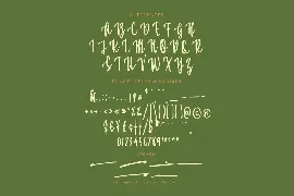 Roselyn Handwriting - An Organic Script Font