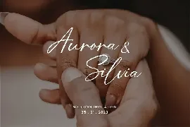 Anthonia Signature Font