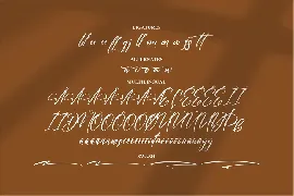 Manetains Signature Font