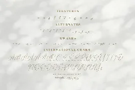 Giroud Victoryan Signature Font