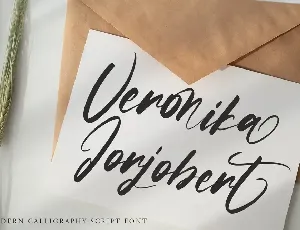 Sobriquet - Modern Calligraphy Font