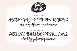 Winter Glows Brush Font