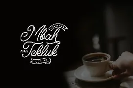 Felician Monoline Script font