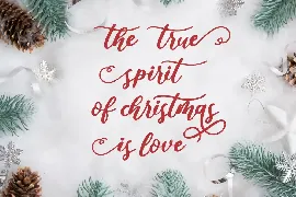 Love Christmas - Modern Calligraphy Font