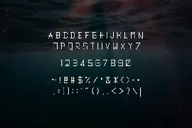 Mircea Modern Font