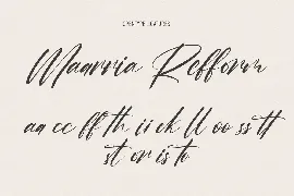 Charlotte Matthew Signature Script Font