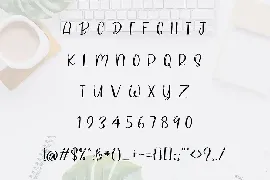 Purgandi Display Font