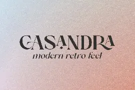 Creamy Peachy | Modern Retro font