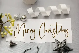 Patricksta Modern Signature Font