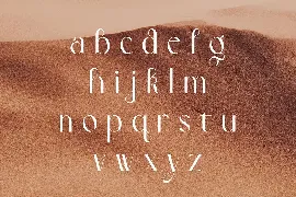 Badgiek | Modern Stylish font