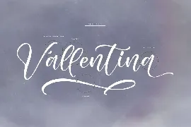 Moontila Handwritten Script Font