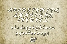 Haverlly Switch - Bold Script Font