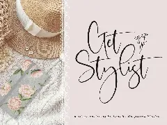 Sisterli Script Font