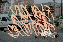 Slash Roller - A Graffiti Font