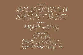 Belinda Smith Modern Signature Font