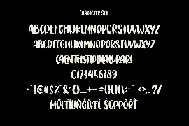 Blakecats Handwritten Font