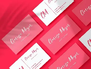 Chanthira - Valentine Display Font