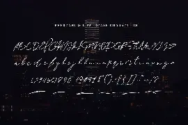 Glowing Signature font