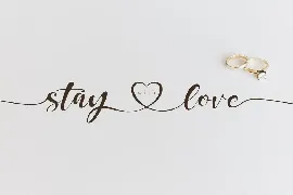 Blesslove font