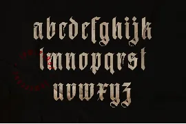 Avestrava Plain font