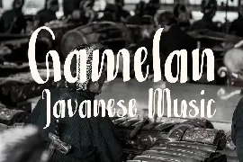 Pujasuma a Javanese Style Font