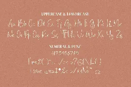 Margaretha Signature font