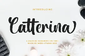 Catterina - Bold Font