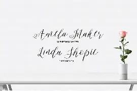 Motisan Script font