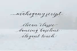 Mahogany Script font