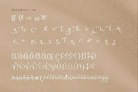 Makien Cantick Script Font