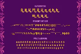 MAWUR | Groovy Retro Font